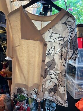 Ina Beige Short Sleeve Mixed-Print Knit Top with Black Floral Panel